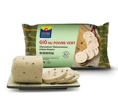 Giò Số Một with Green Pepper / Pâté de porc au poivre vert